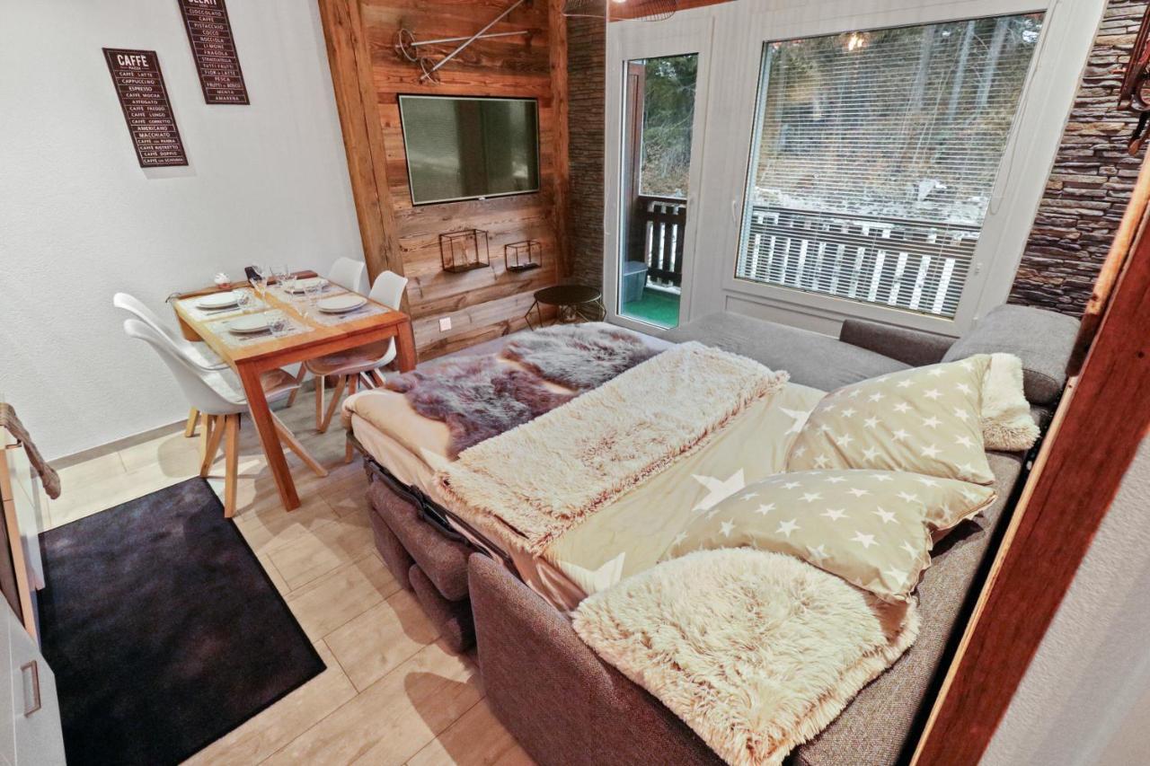 Appartement Cozy De 2,5 Pce En Plein Centre De Montana *